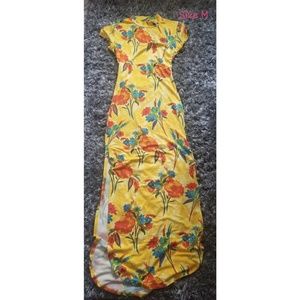 Beautiful  Floral bodycon  maxi dress